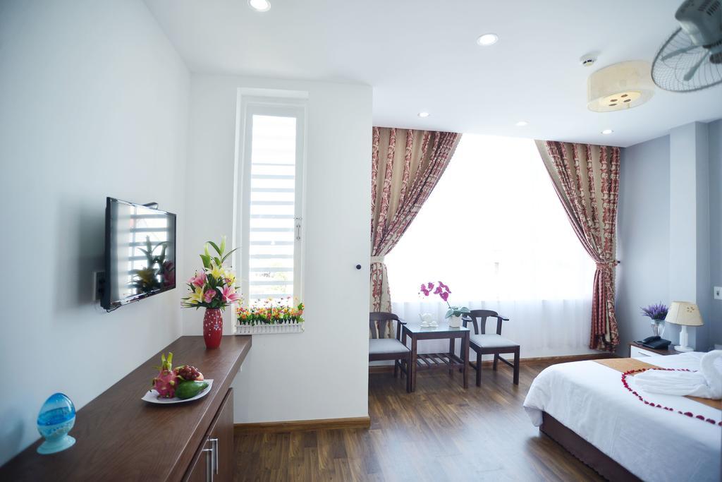 Nice De Paris Hotel Da Nang Zewnętrze zdjęcie